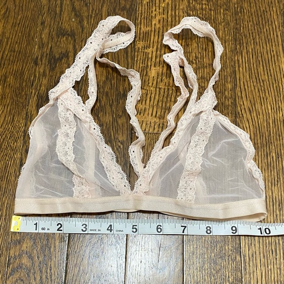 EUC Forever 21 Lace bralette bundle - Picture 10 of 11